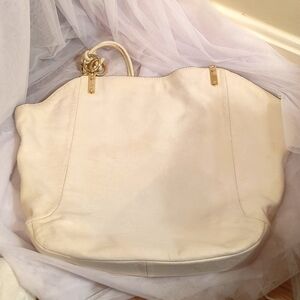 VGUC Vince camuto leather tally tote